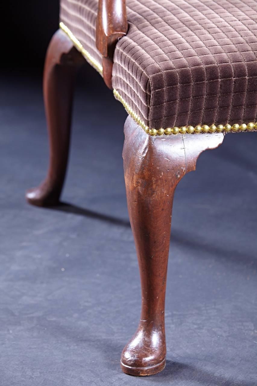 Mahogany Pair of 18th Century English George II Period Gainsborough Library Armchairs For Sale