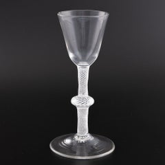 Copa de vino georgiana con tallo retorcido opaco c1760