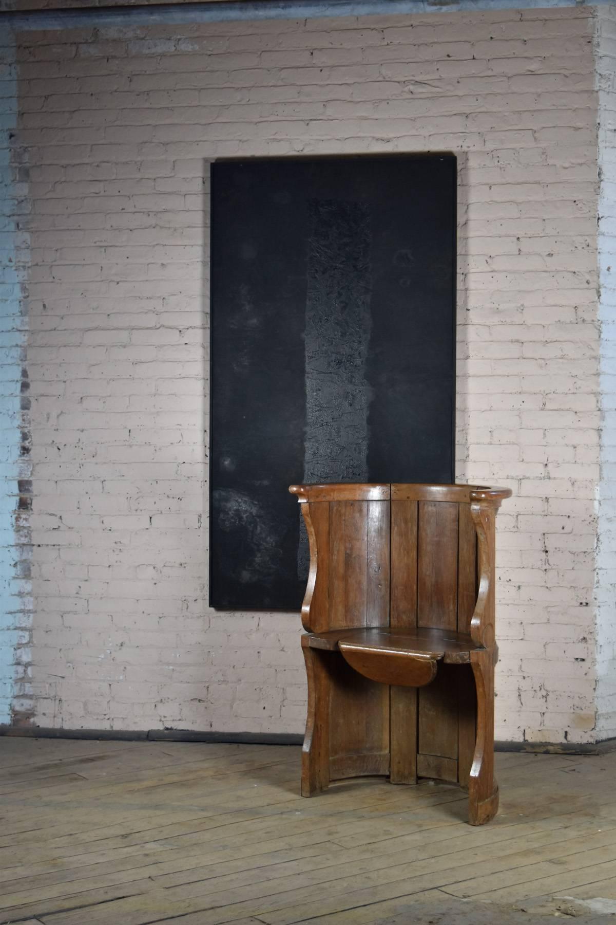 18th Century and Earlier French 16th Century early Baroque Oak Barrel-Back Seat For Sale