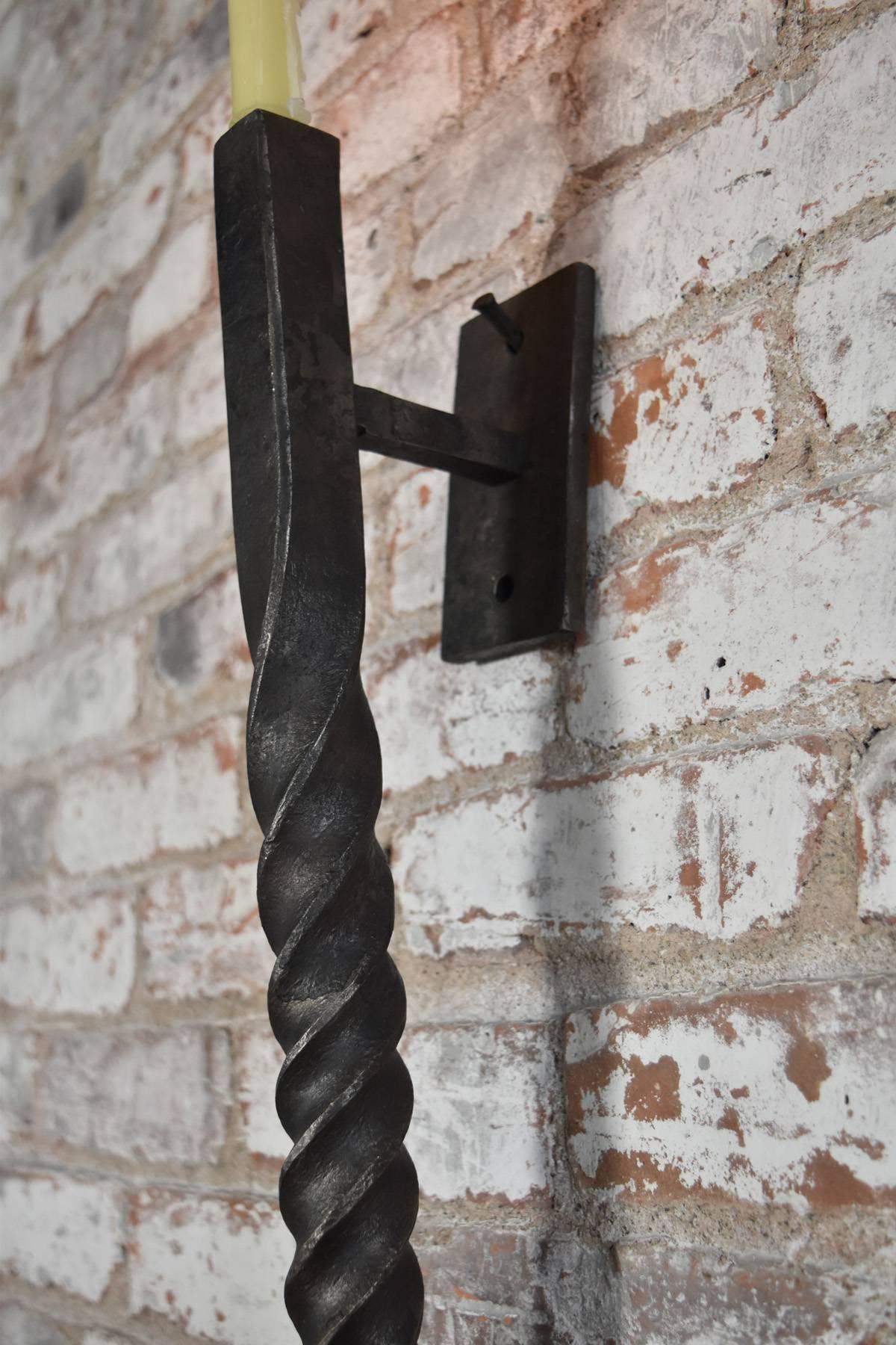 Pair of Large Twisted Hand-Forged Wrought Iron Wall Sconces In Excellent Condition For Sale In Troy, NY