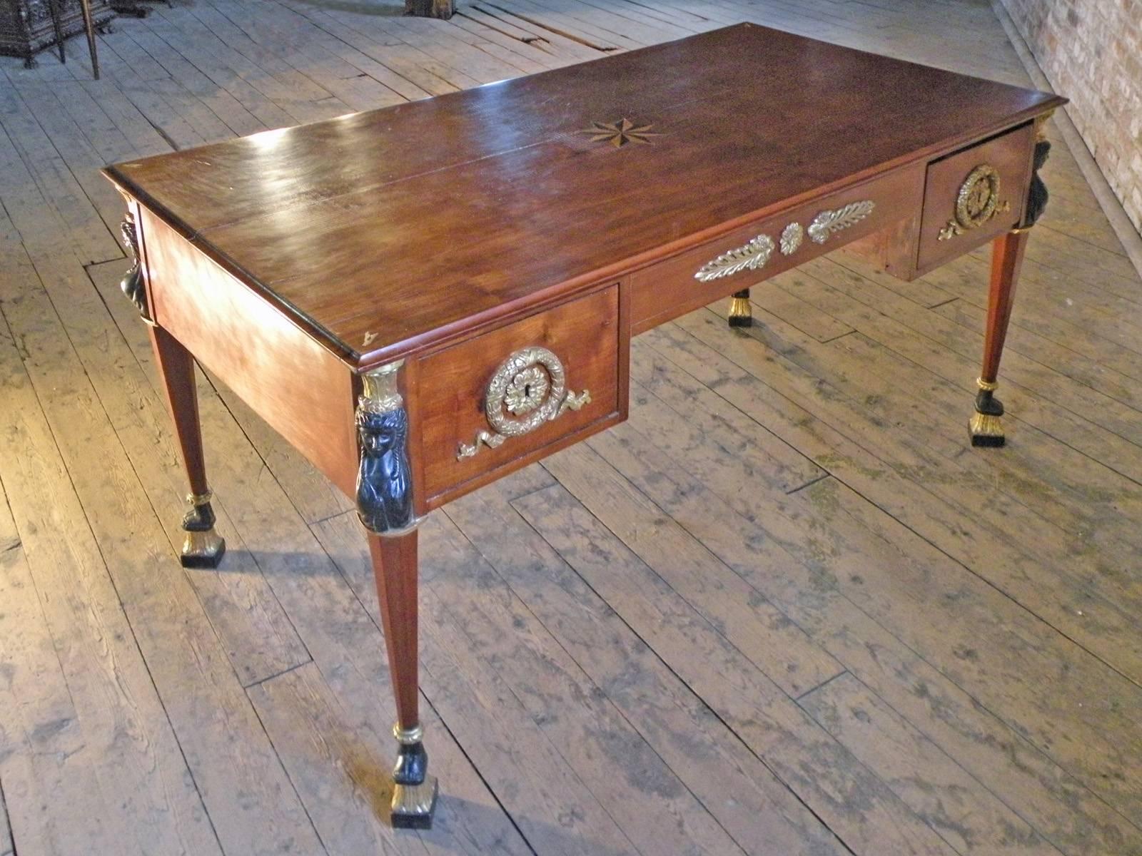 French 19th Century Empire Mahogany Partners Desk In Good Condition For Sale In Troy, NY