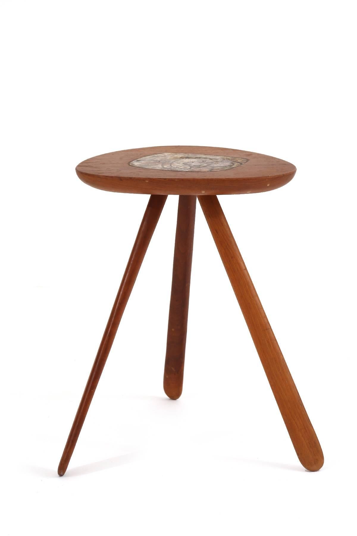 Allen Ditson and Lee Porzio solid walnut and inset ceramic tile side tables, circa late 1950s. These early examples were husband and wife collaborations. Ditson the wood and steel sculptor and craftsman fashioned the legs and top. Porzio the weaver