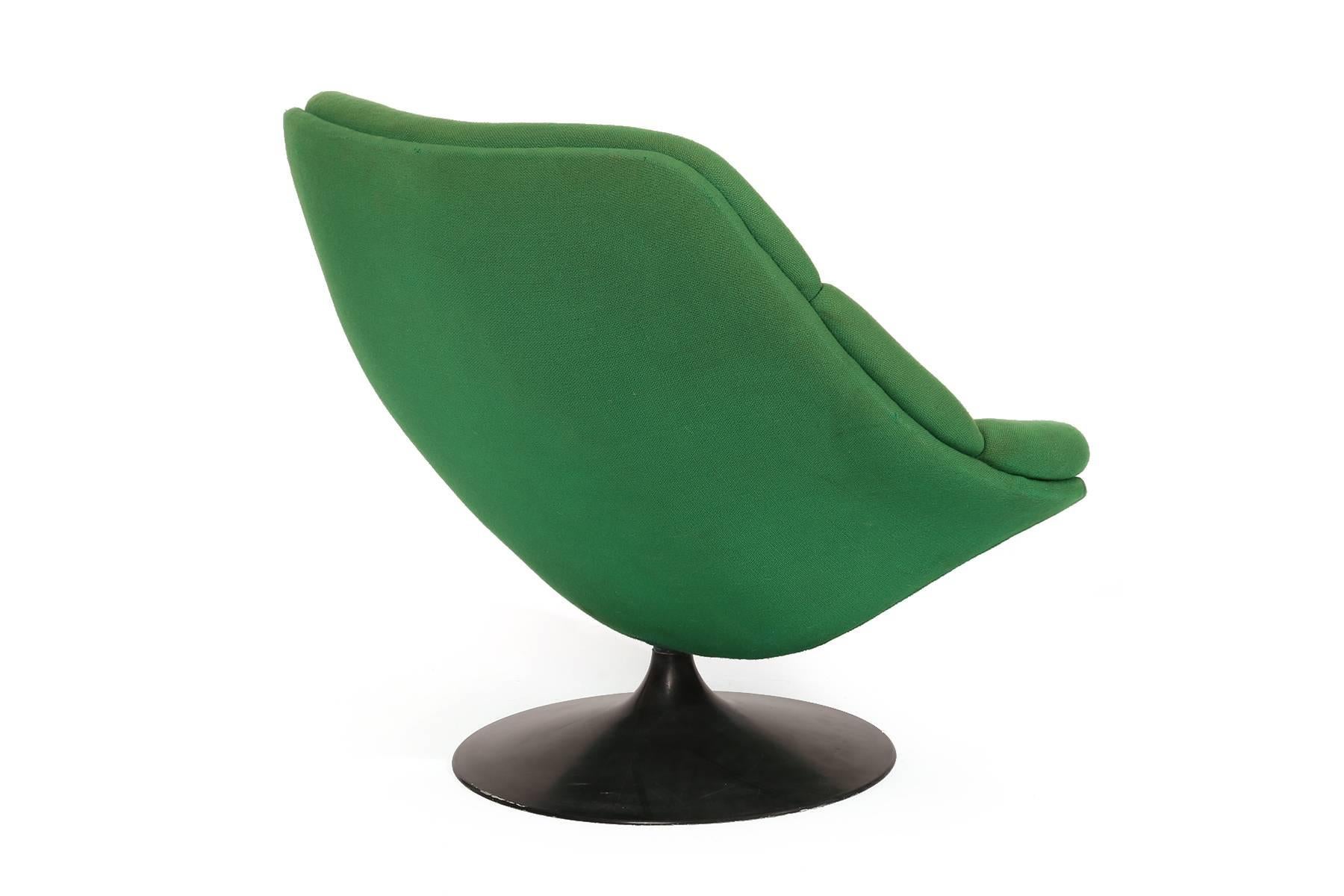 Dutch Geoffrey Harcourt for Artifort Swivel Lounge Chair