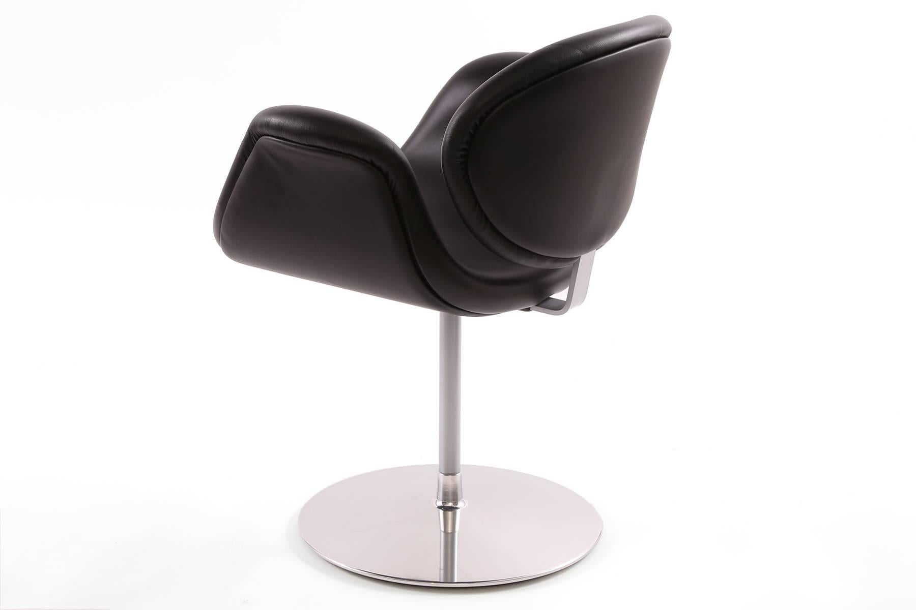 tulip chair leather