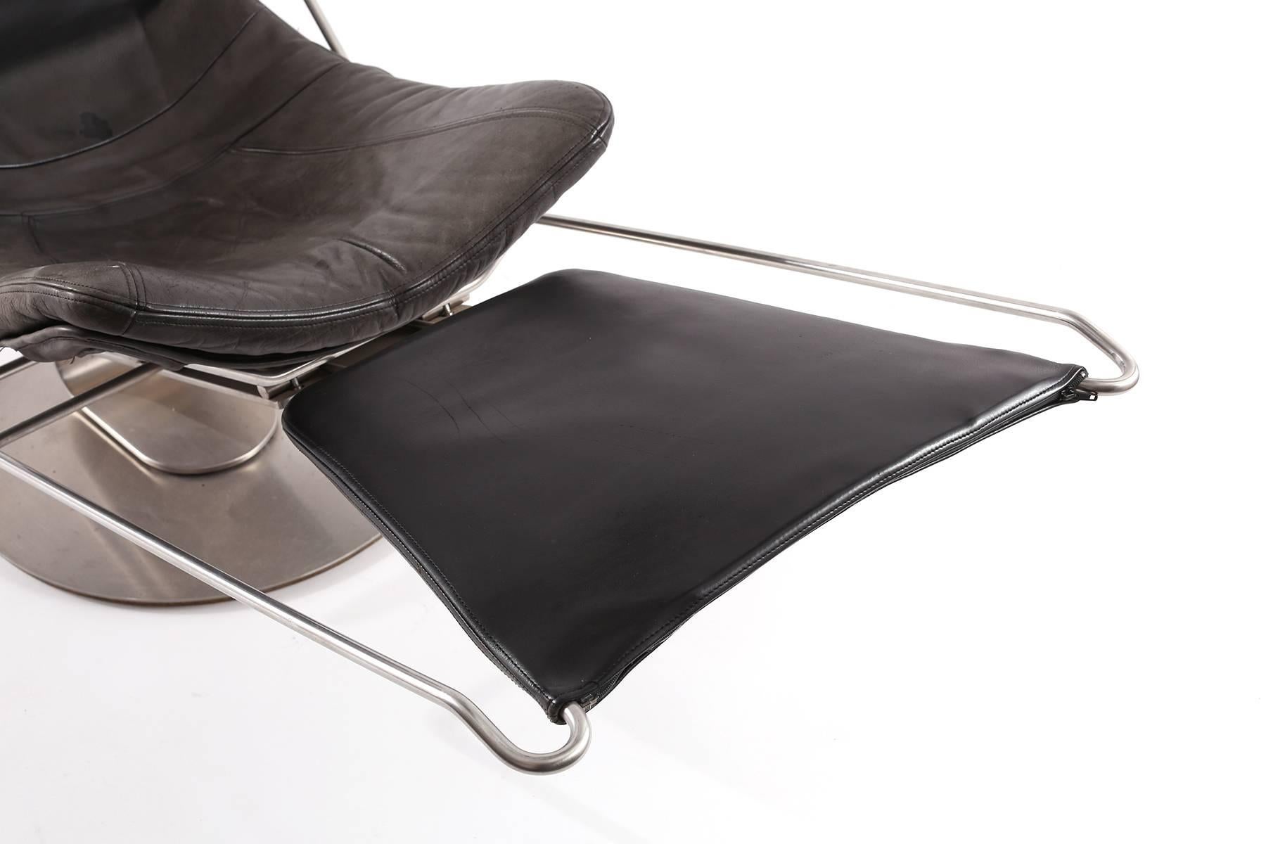 Danish Cantilevered Steel and Leather Convertible Chaise