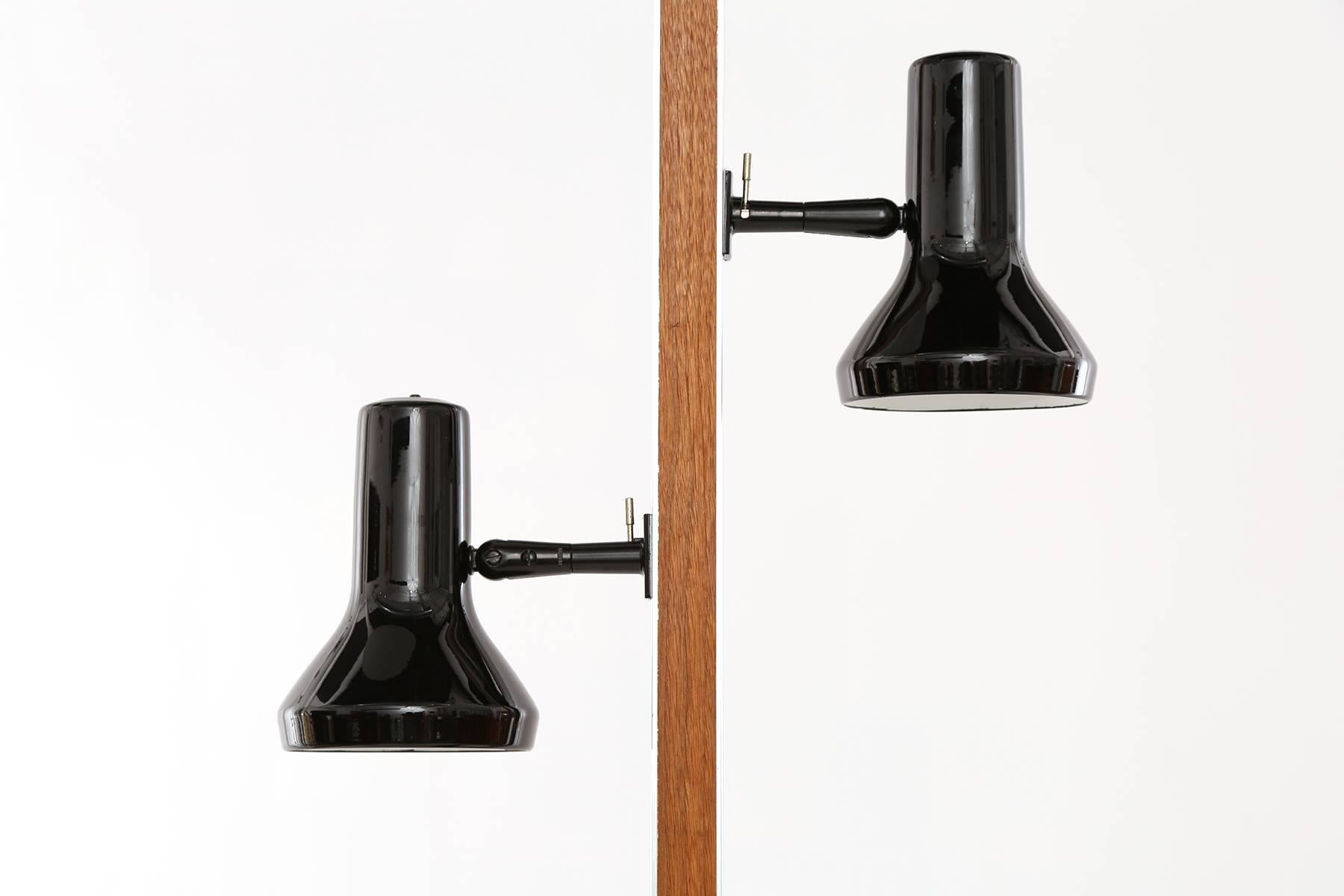 Mid-Century Modern Gerald Thurston Lightolier Pole Lamp