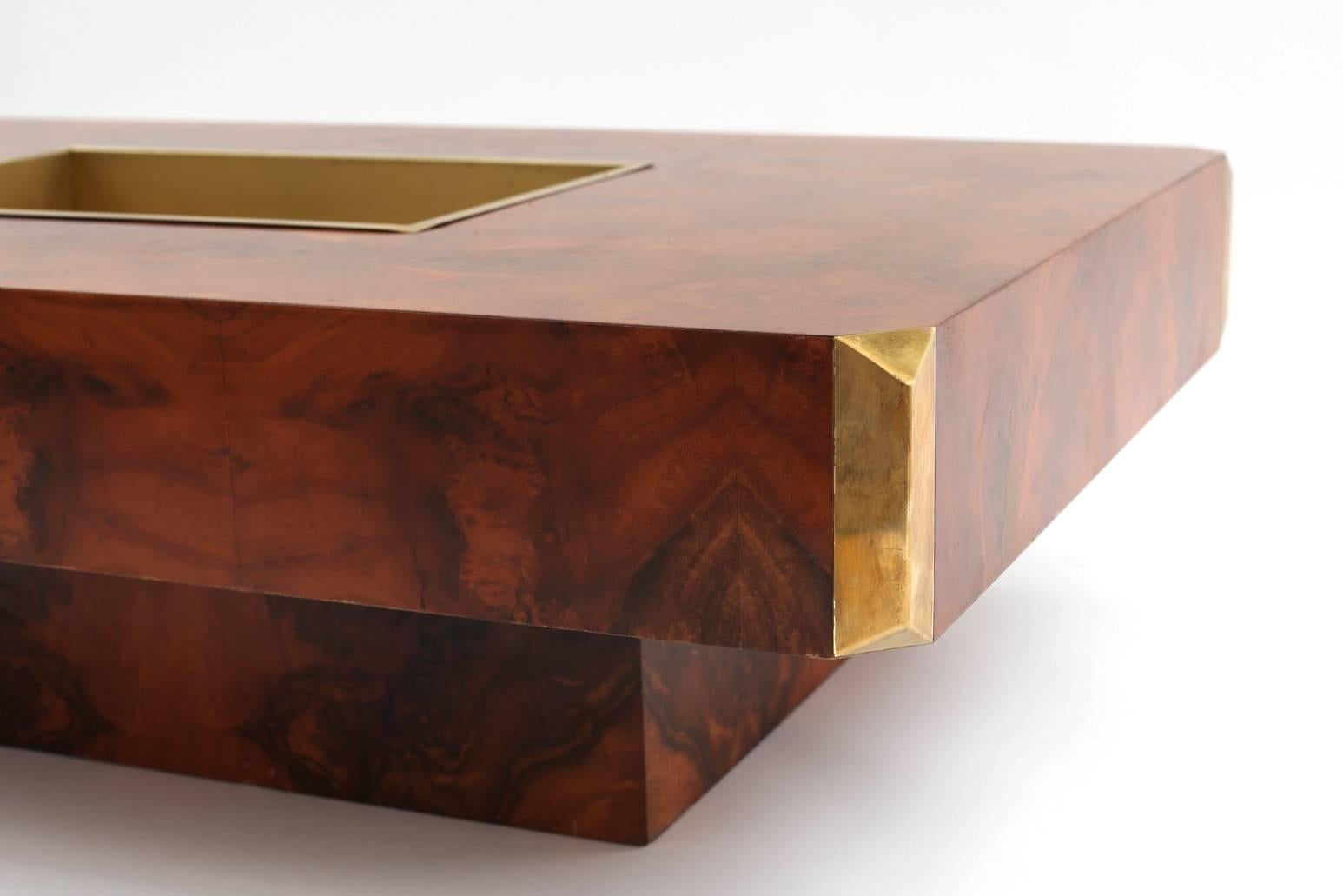 Mid-Century Modern Willy Rizzo Burl and Patinated Brass Cocktail Table