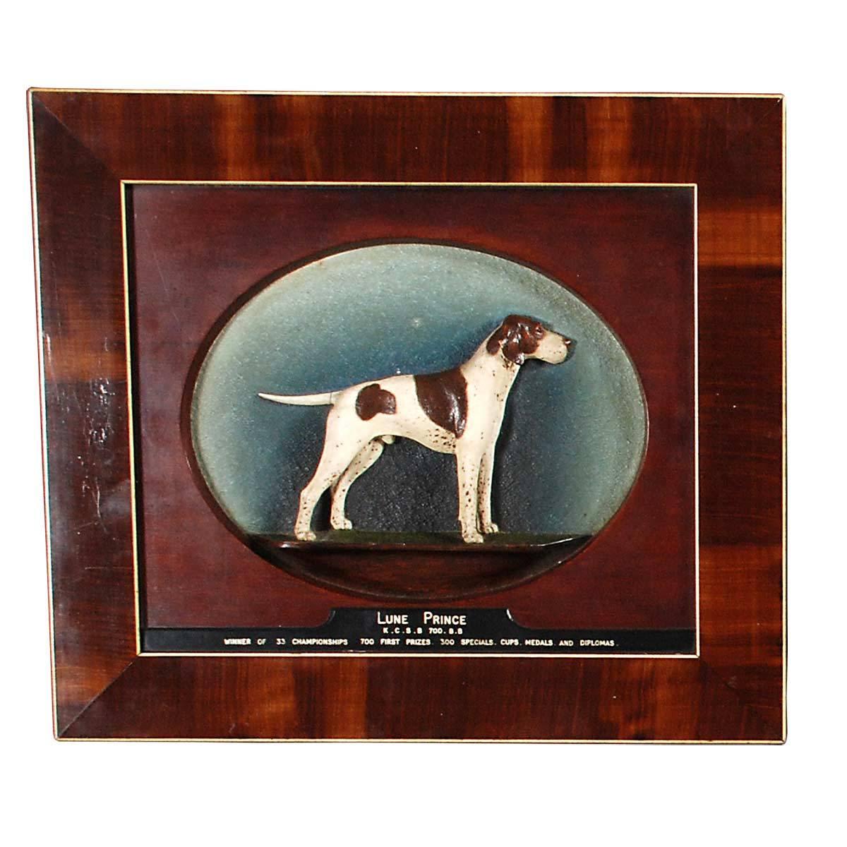 Set of Four Plaques Depicting Champion Show Dogs In Good Condition For Sale In Harrodsburg, KY