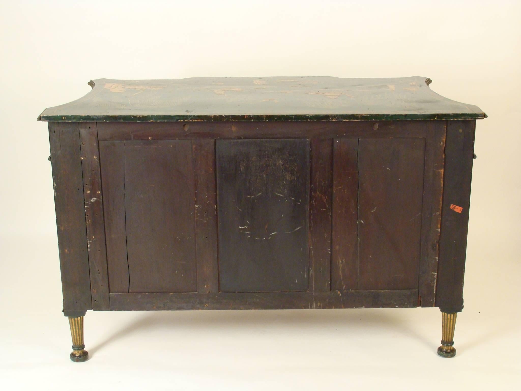 Green Chinoiserie Decorated George III Cabinet 5