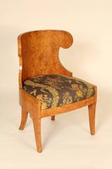 Paire de chaises Biedermeier en loupe d'orme