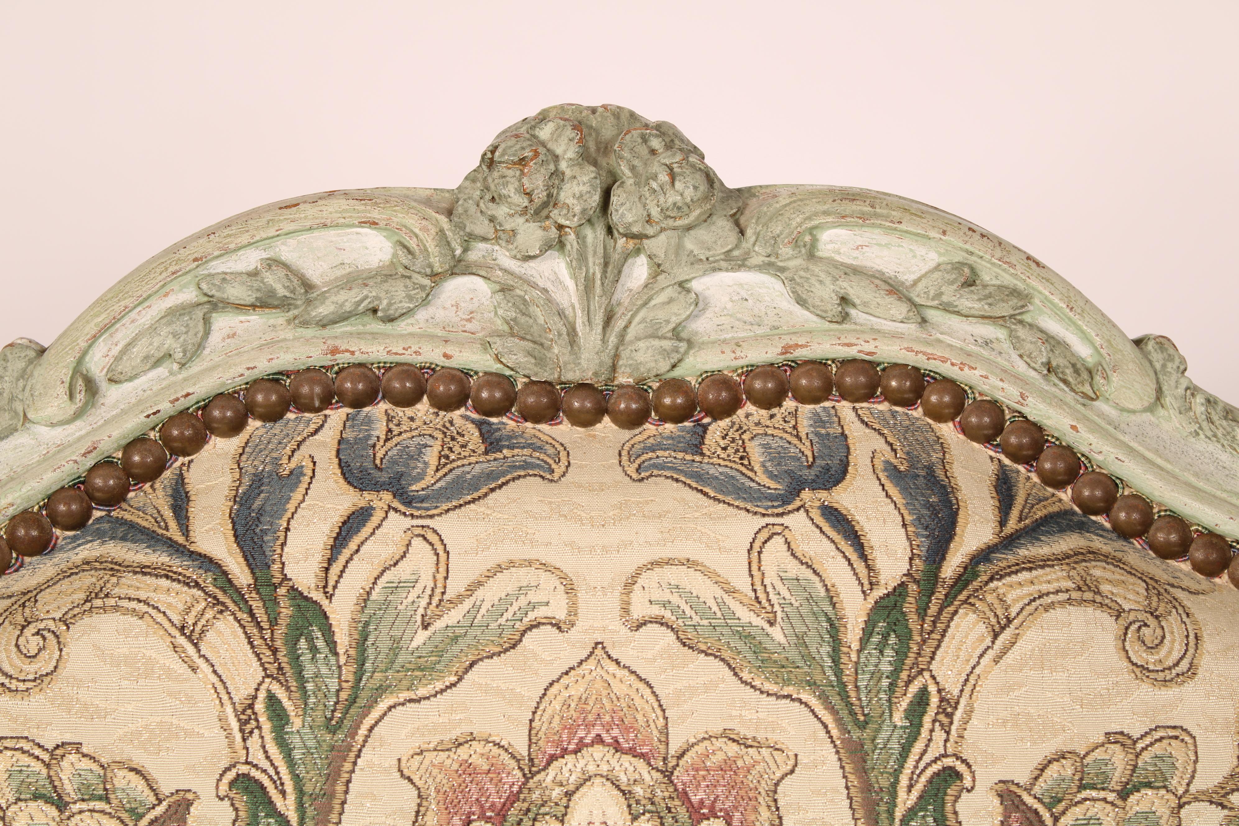Paire de fauteuils Louis XV peints en vente 3