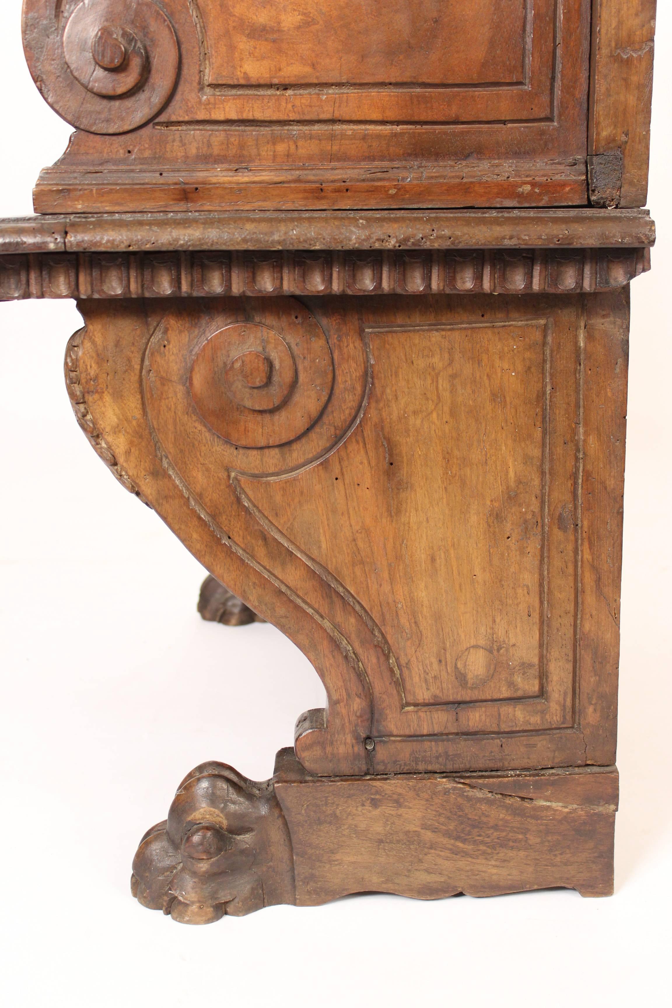 Baroque Style Walnut Bench 2