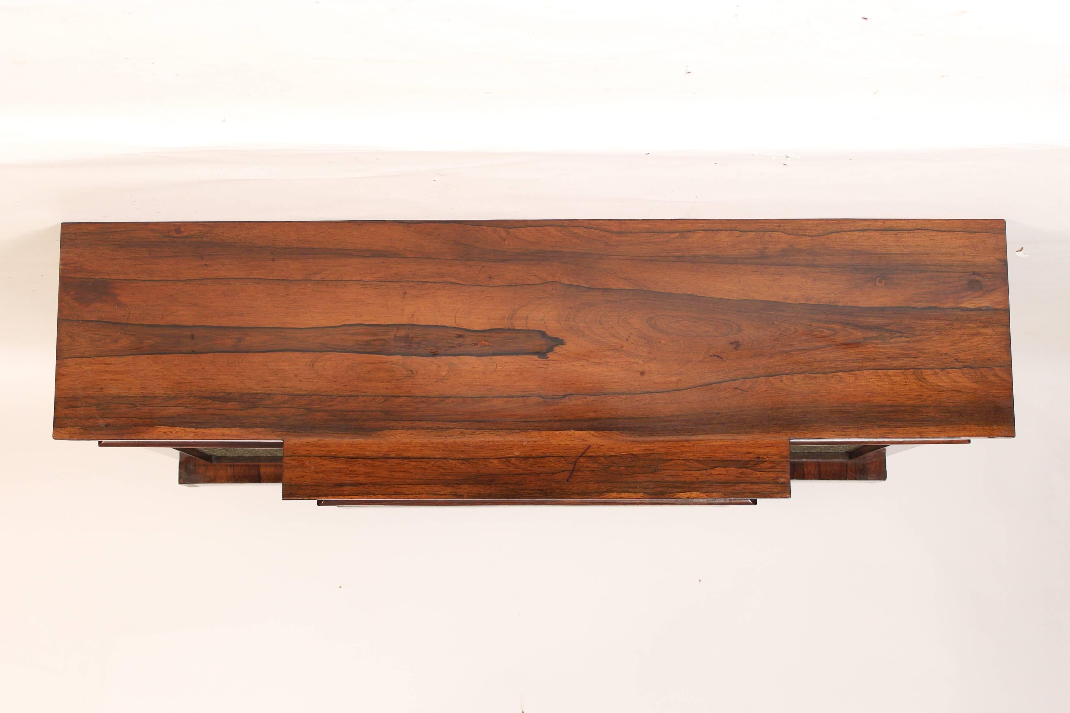 English Regency Style Rosewood Server In Good Condition In Laguna Beach, CA