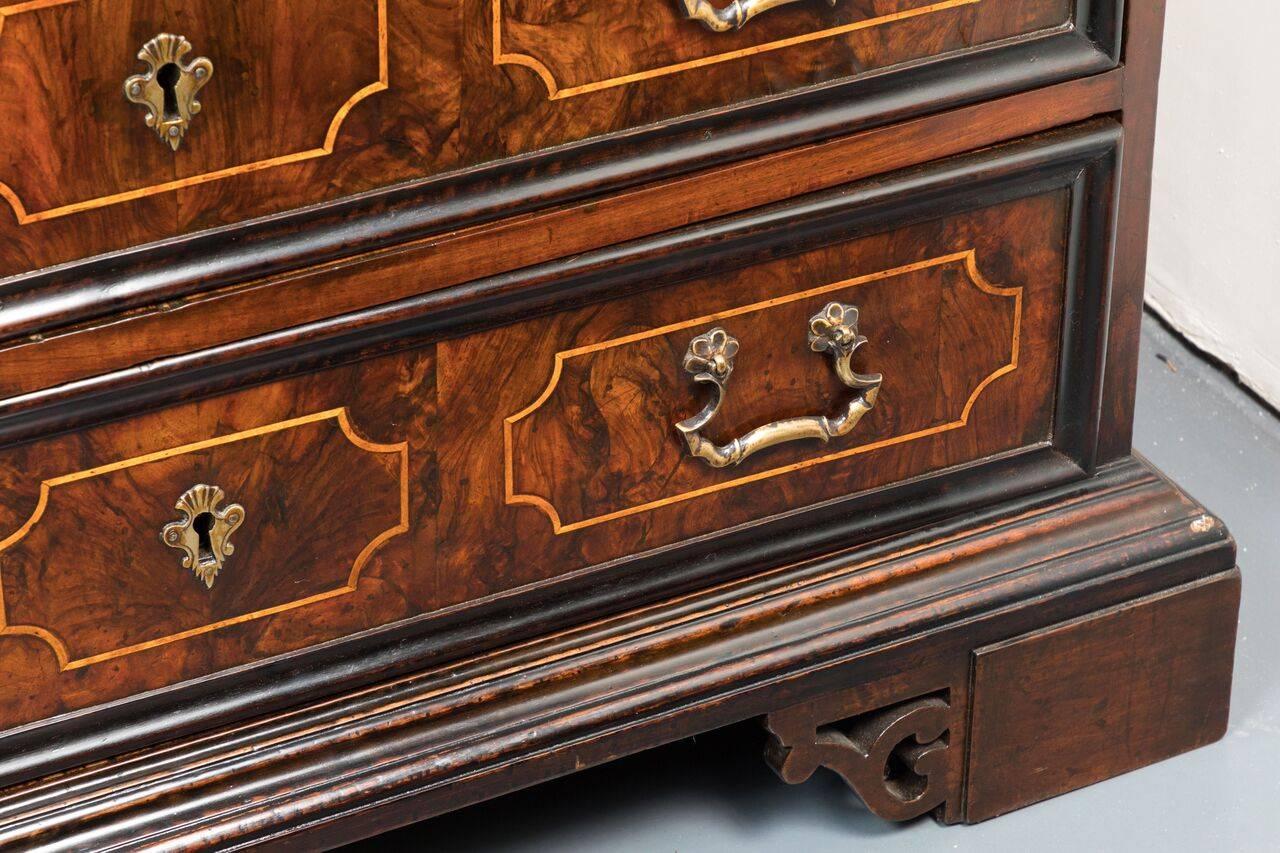 Elegantly Veneered, 19th Century Tuscan Commode In Good Condition For Sale In Los Angeles, CA