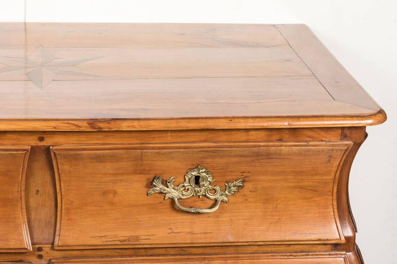 Fine, Early 1800s, French, Bombay Commode In Good Condition In Newport Beach, CA