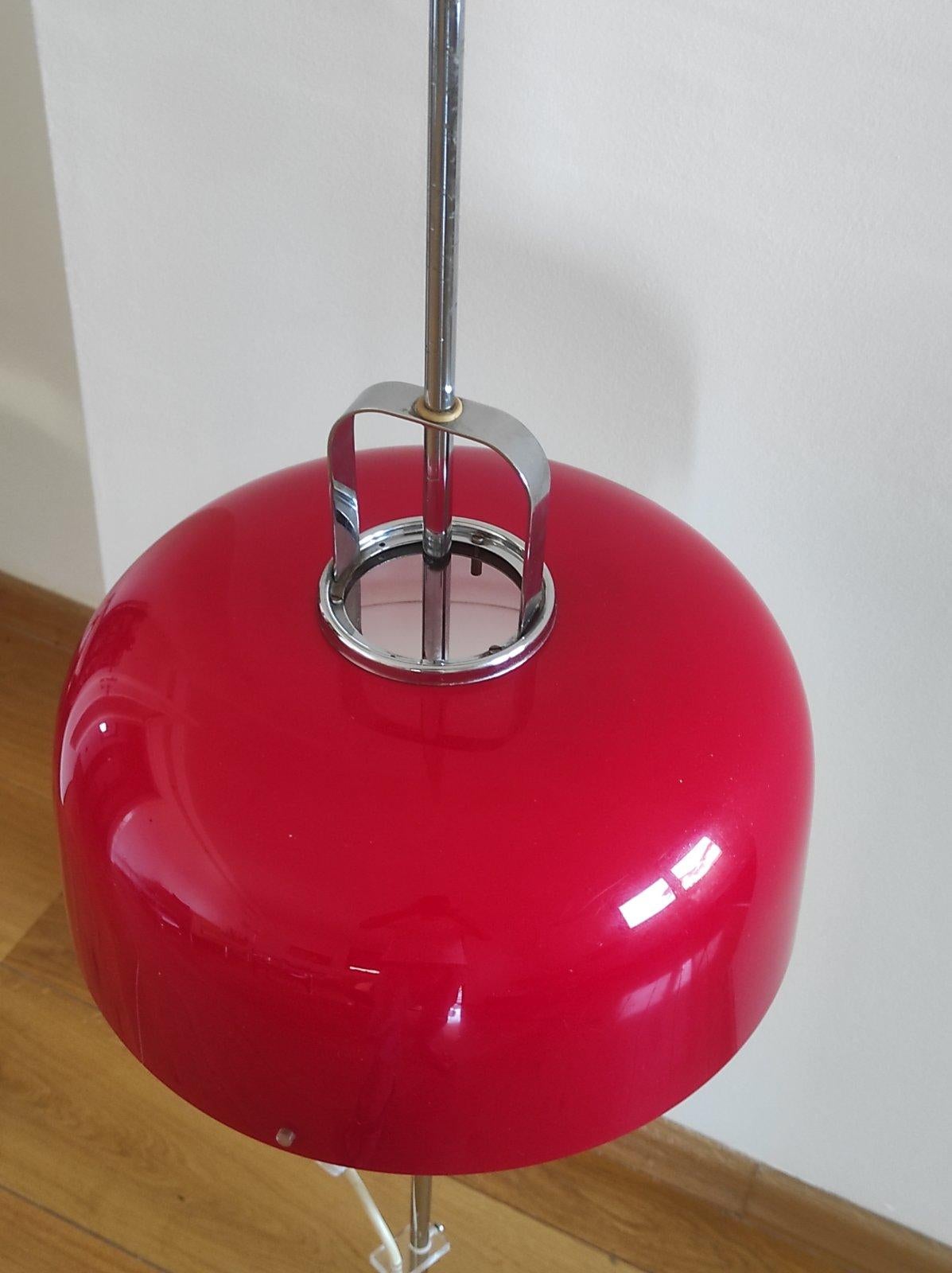 1970s Medusa Floor Lamp By Lugi Mssoni For Guzzini Meblo For Sale 4