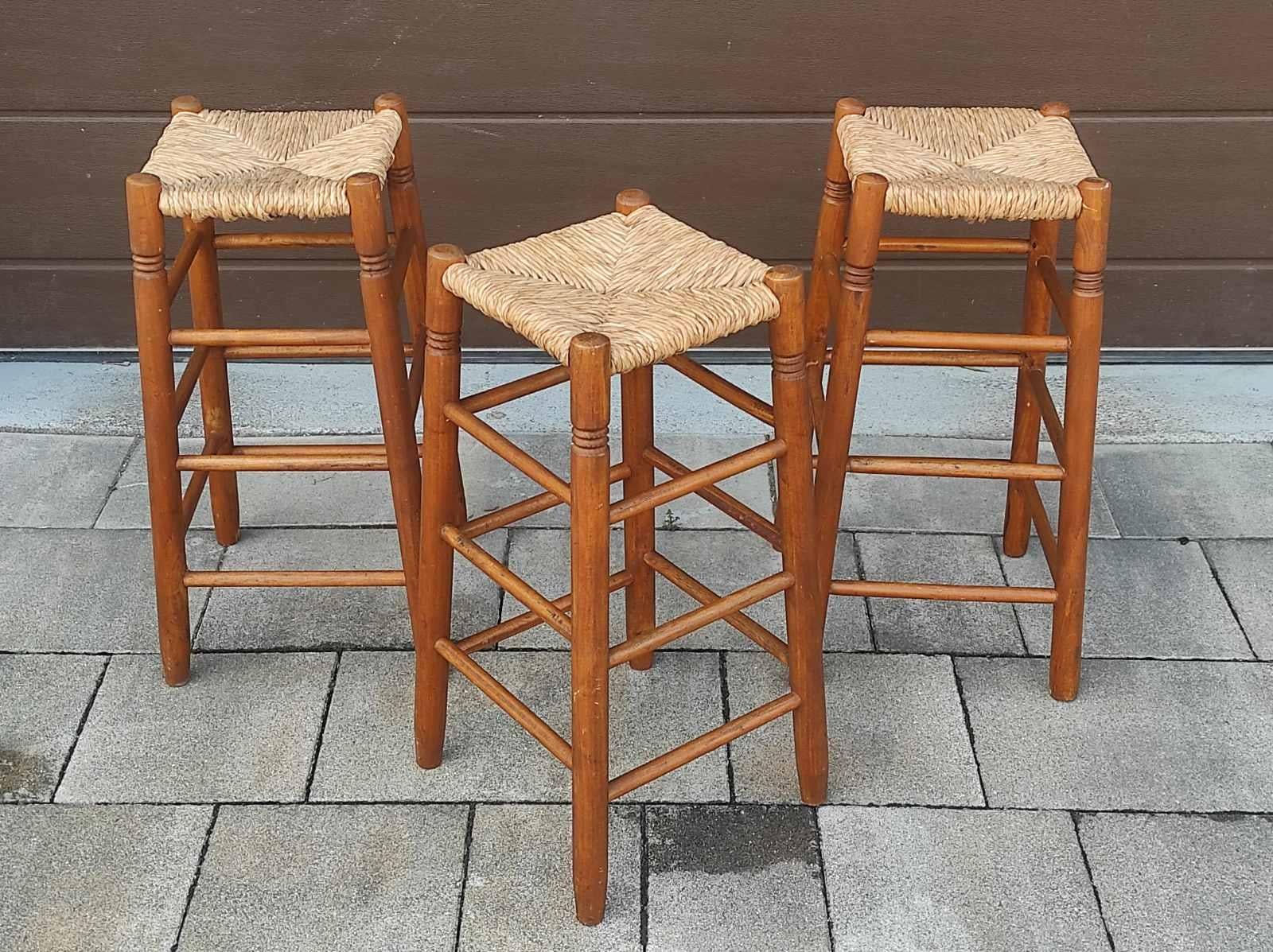 Mid-Century Modern Set Of Three Charlotte Perriand Style Bar Stools France 1960s For Sale