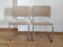 Set of Two Knoll Marcel Breuer B34 chair 1970s