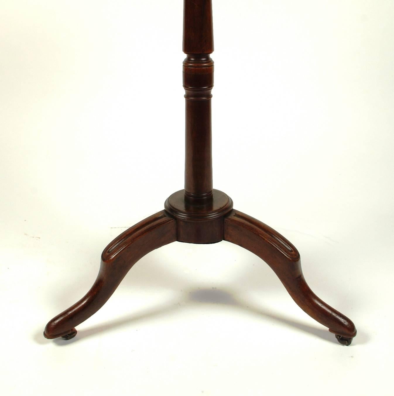 Directoire Walnut Guéridon by Jean-Pierre Dusautoy In Good Condition In St. Louis, MO