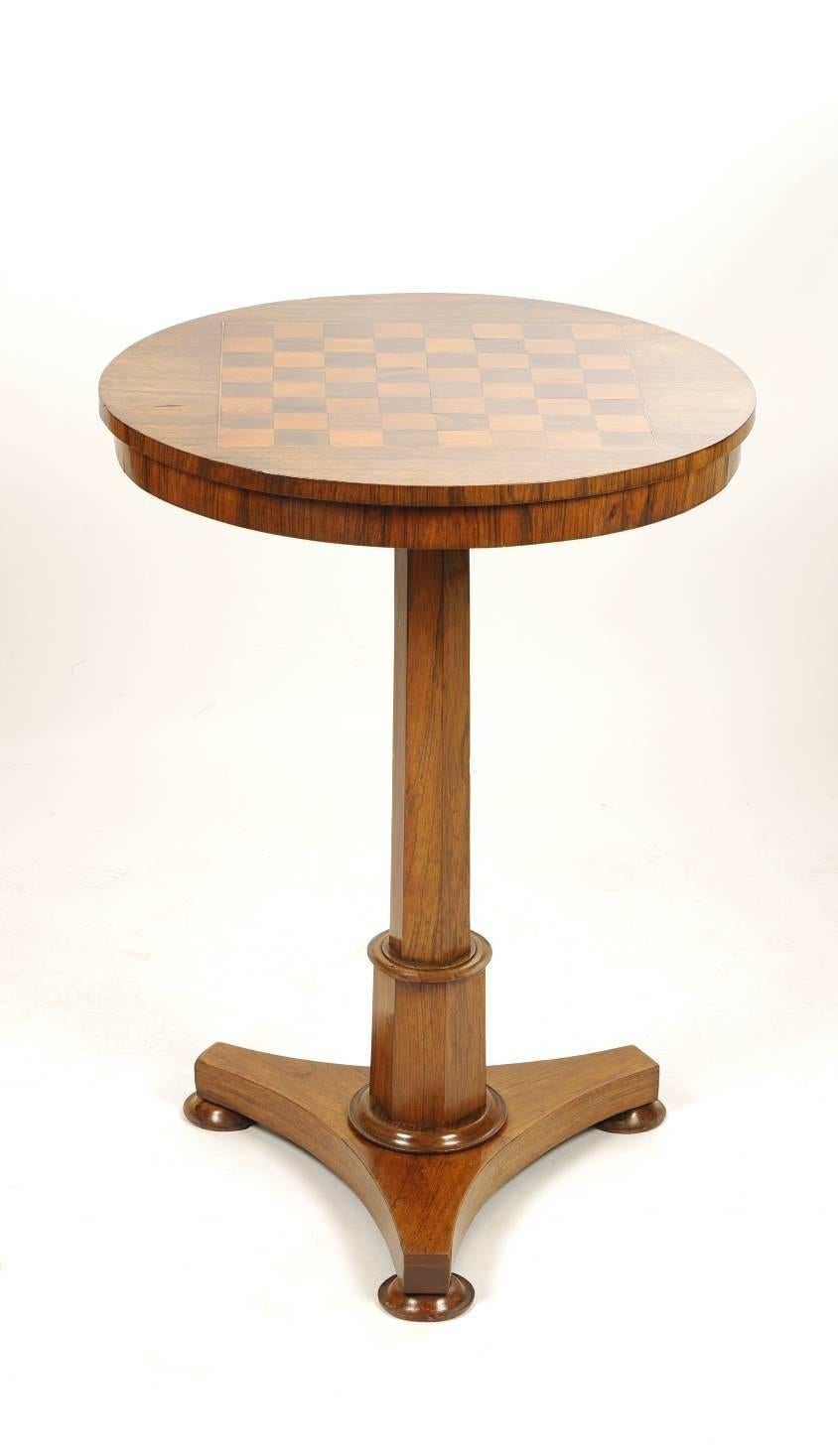 Regency Rosewood Small Games Table, circa 1820 In Excellent Condition In St. Louis, MO