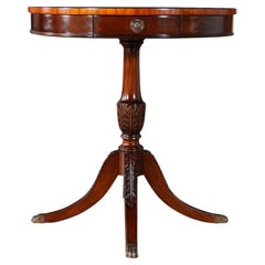 Table tambour à un tiroir