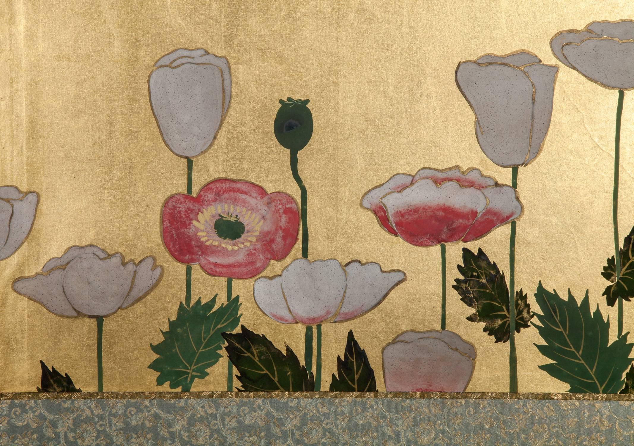 Japanese two-panel screen: Poppy Flowers.
Mineral pigments on gold paper.
Artist signature reads: Yukizumi (Sekiju).