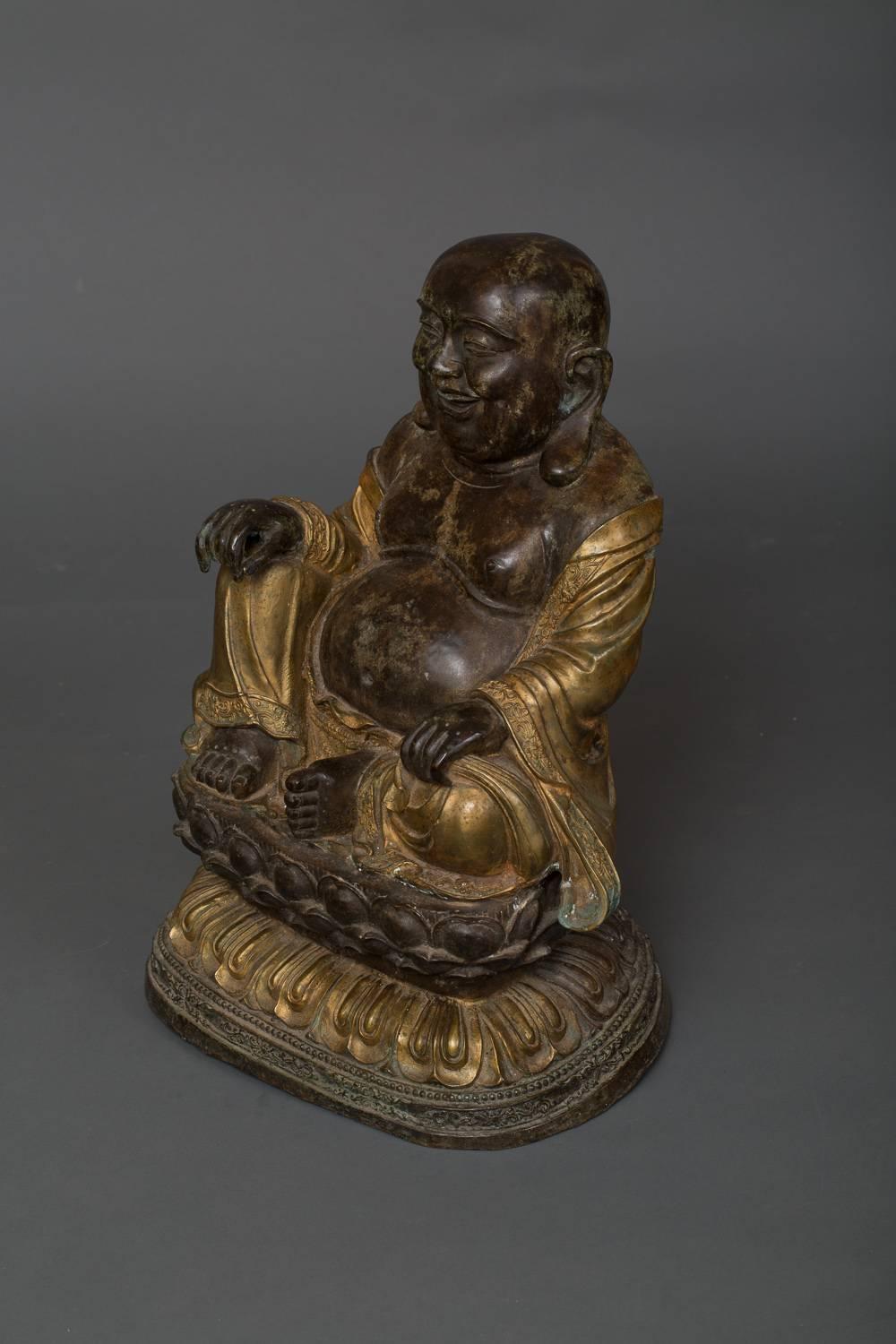 Chinese Bronze FuXing In Excellent Condition For Sale In Hudson, NY