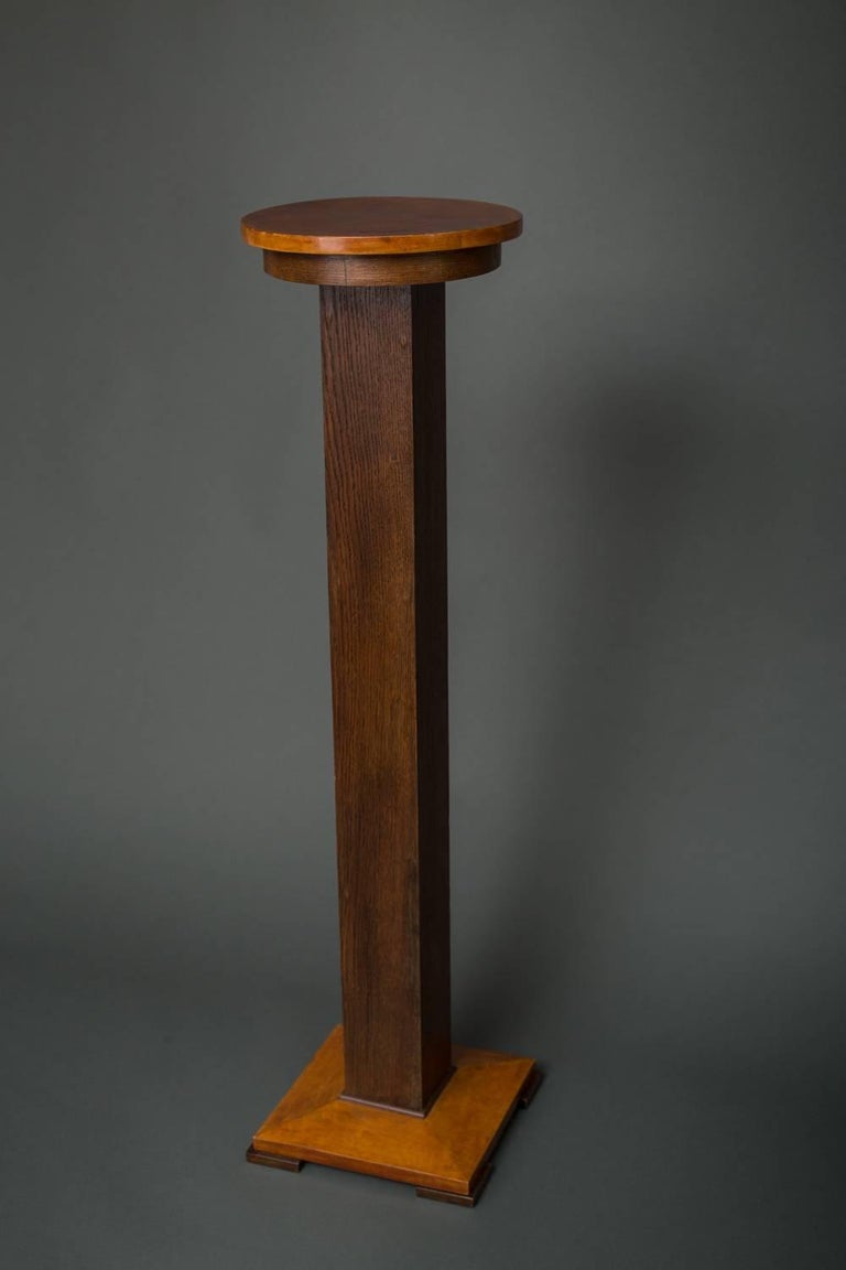 Art Deco Pedestal For Sale at 1stDibs