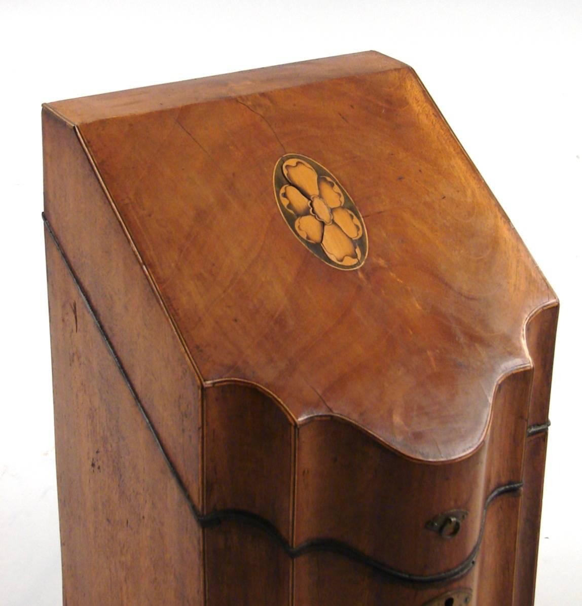 Inlay George III Mahogany Satinwood Inlaid Shaped Cutlery Box