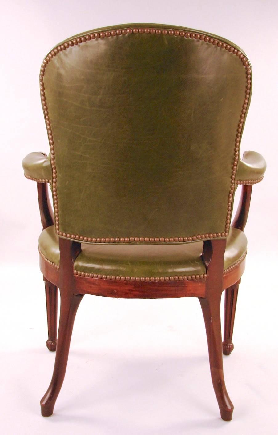 George III Leather Upholstered Armchair in the French Taste In Excellent Condition In San Francisco, CA