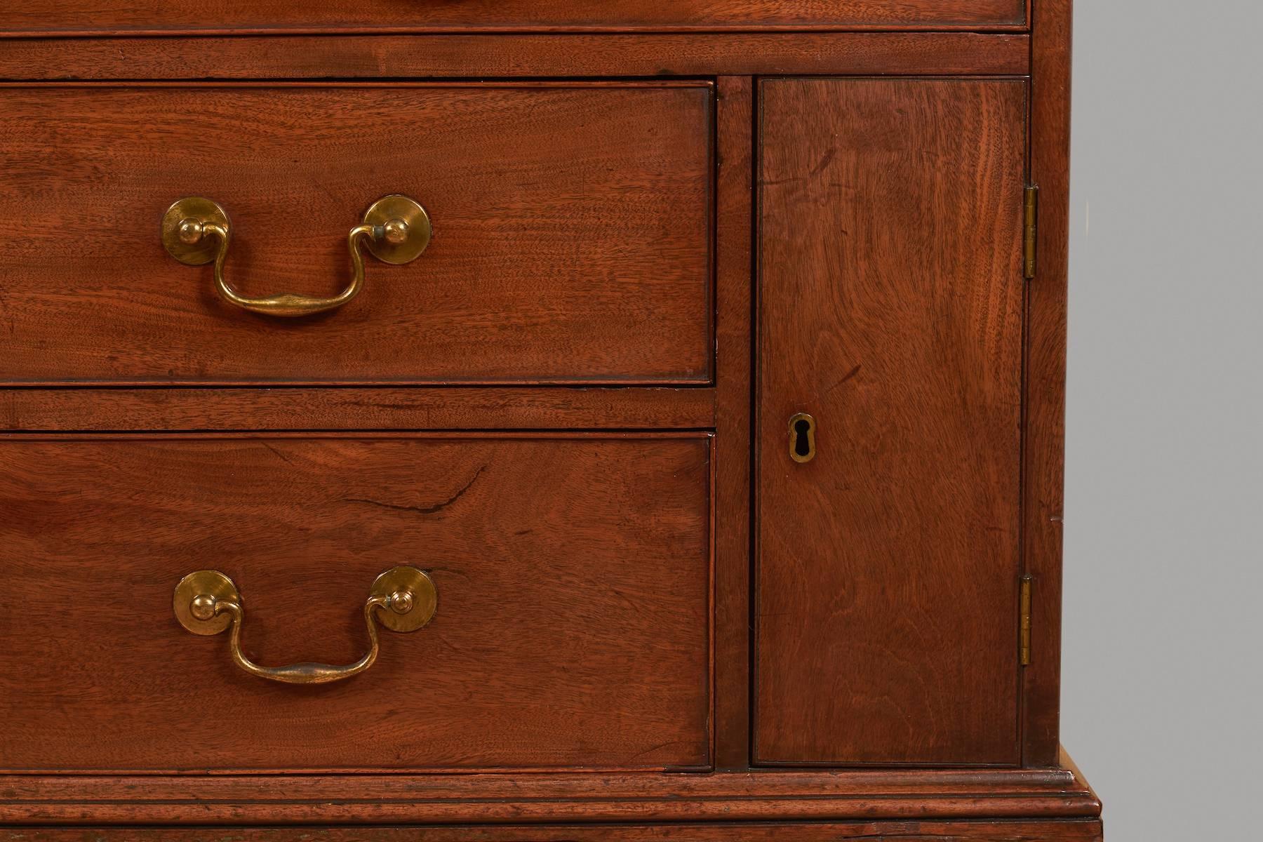 Fine George III Mahogany Secretaire Cabinet 2