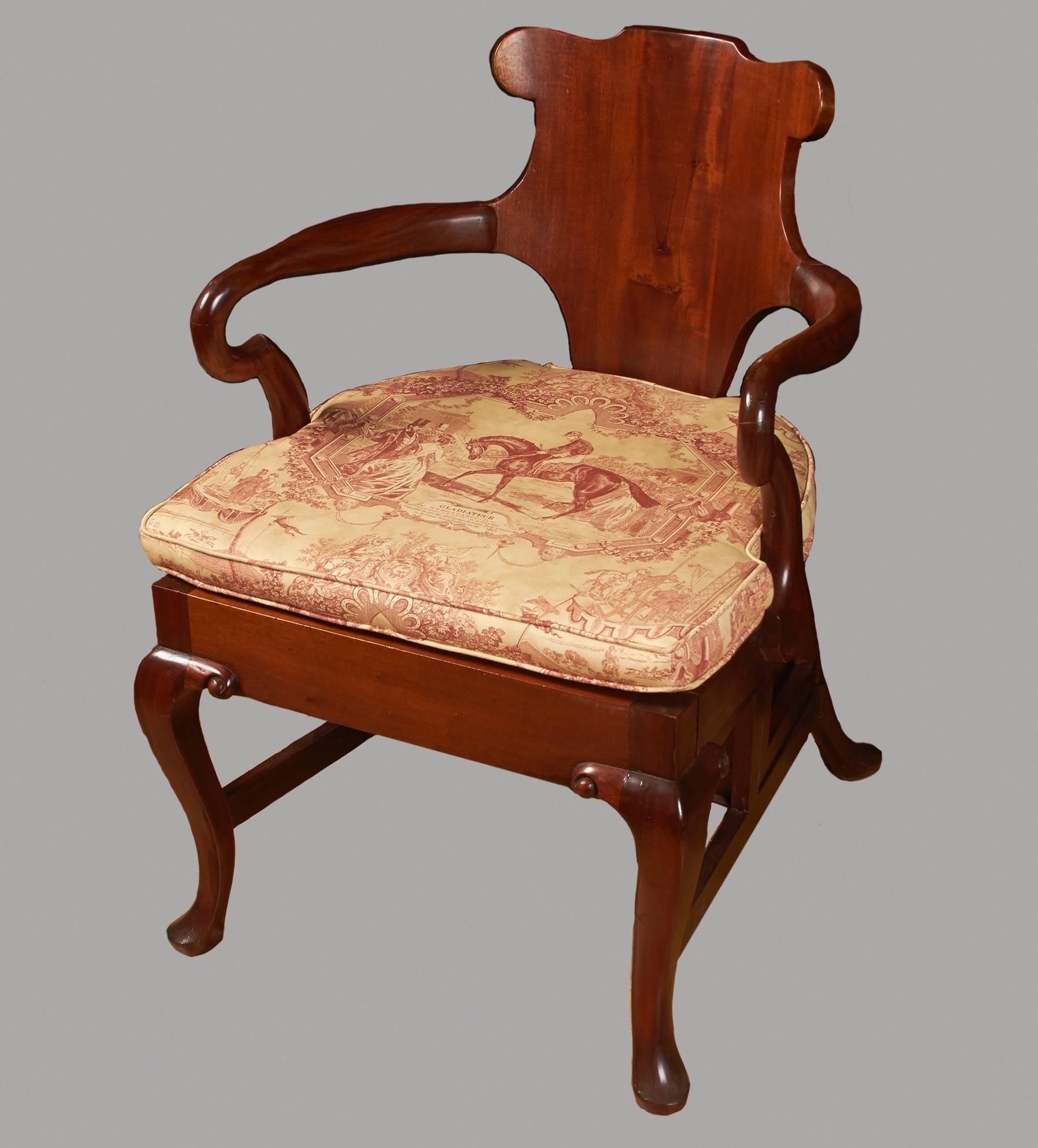 English Mahogany Metamorphic Library Armchair In Excellent Condition In San Francisco, CA
