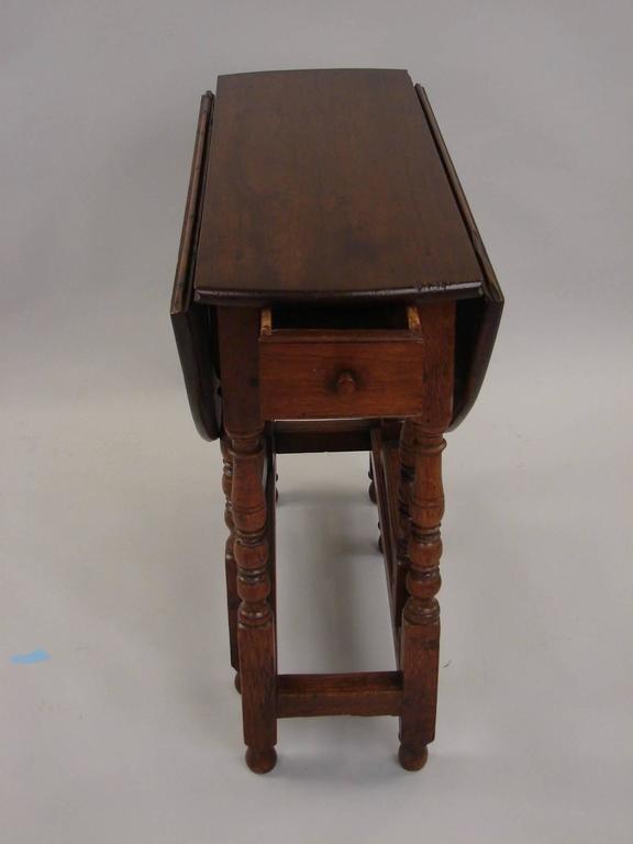 Small William And Mary Style Walnut Oak Gateleg Table With William And Mary Small Style Walnut Oak Gateleg Table With Drawer For