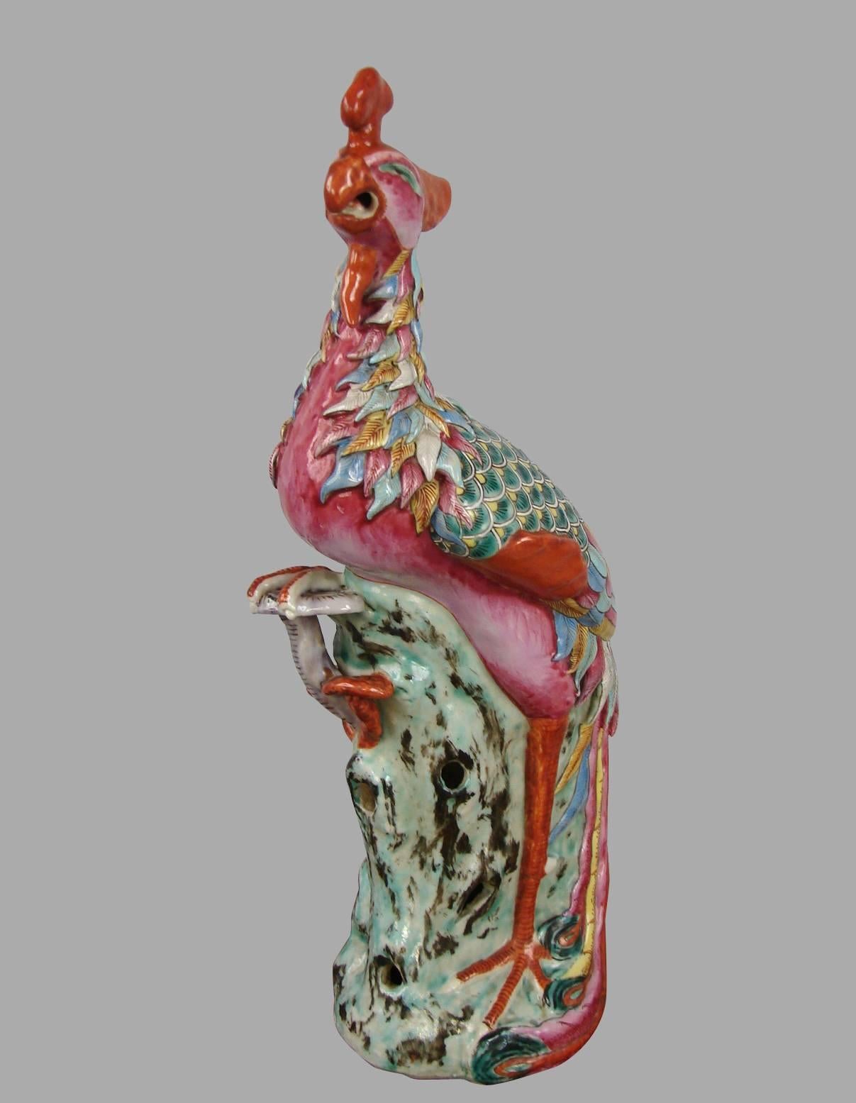 Pair of Chinese Export Earthenware Phoenix Birds In Good Condition In San Francisco, CA