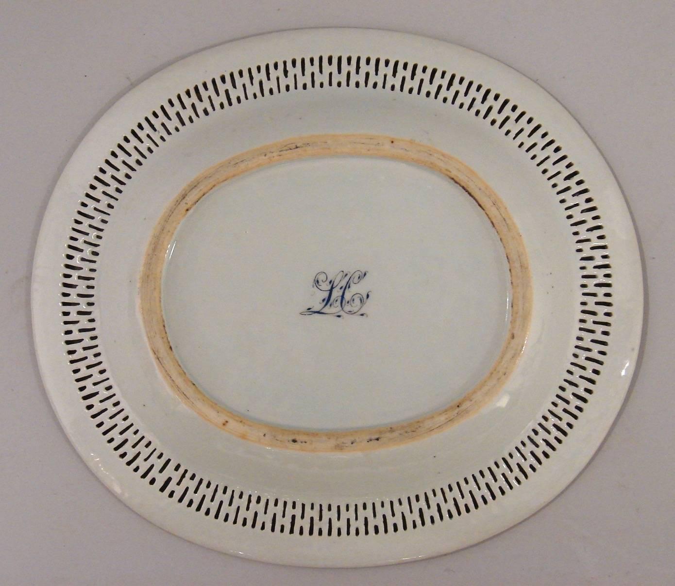 Chinese Export 19th Century Canton Oval Platter with a Reticulated Border