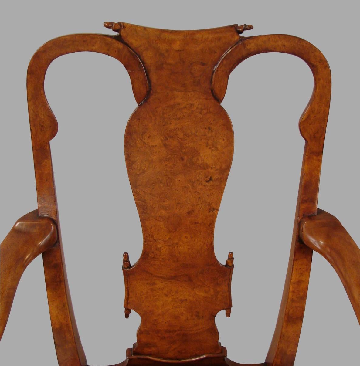 Veneer Set of 12 Georgian Style Walnut and Burled Walnut Dining Chairs