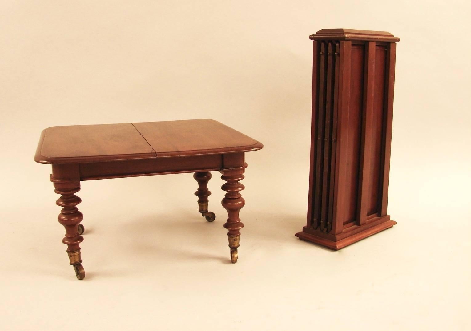 English Salesman's Sample Victorian Mahogany Extension Table with Leaves