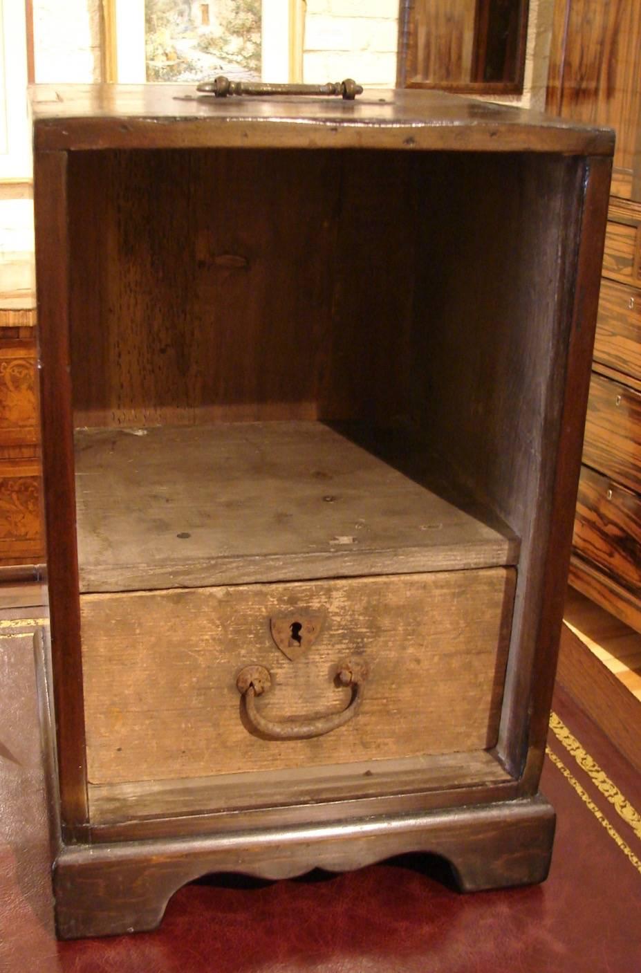 Japanese or Korean Hardwood Storage Box In Excellent Condition In San Francisco, CA