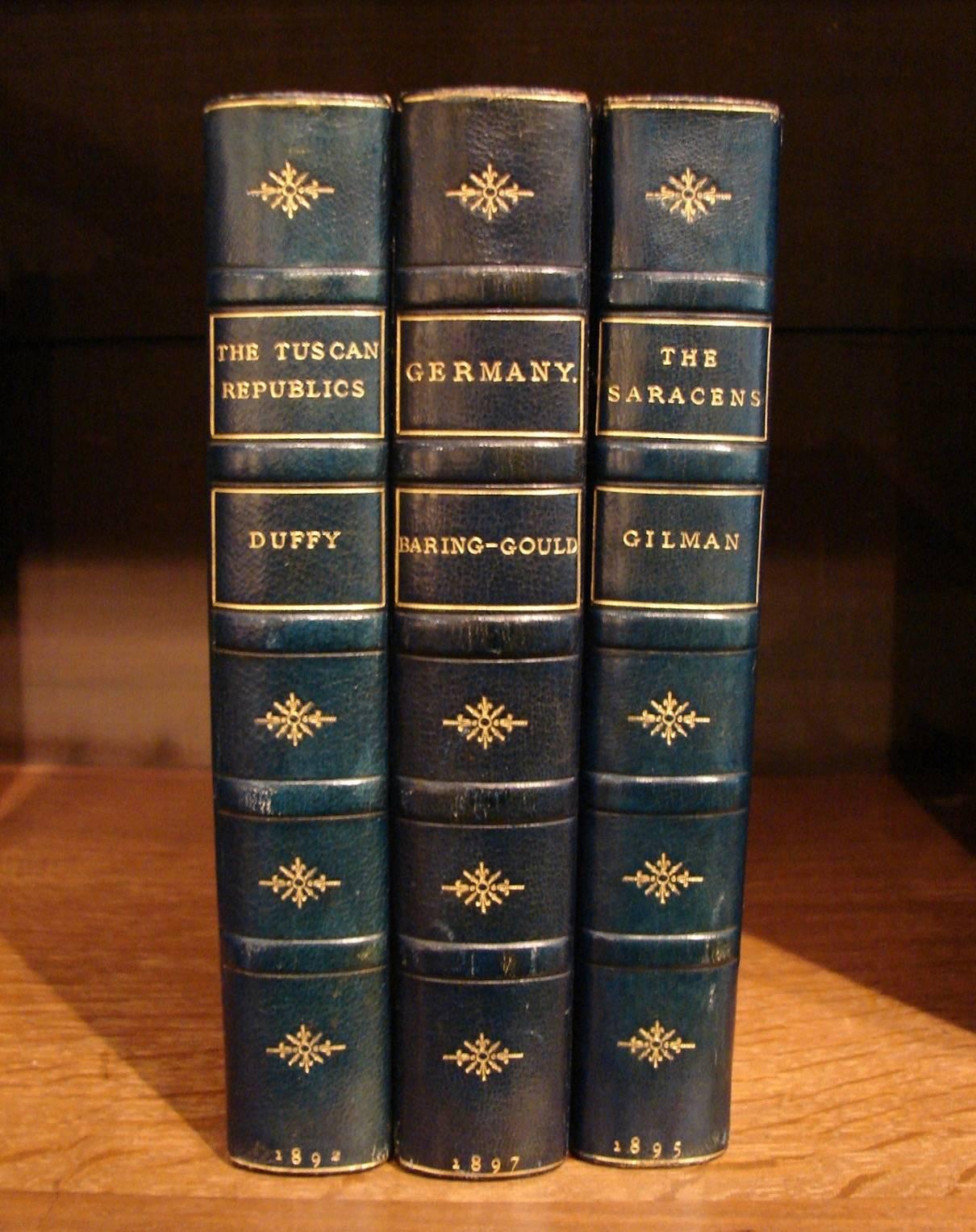 22 volumes World history bound in gilt-tooled blue leather with marbleized endpapers and gilt edges, published London and New York 1898 by T. Fisher Unwin and G.P. Putnams Sons. An interesting country by country history of the world at the dawn of