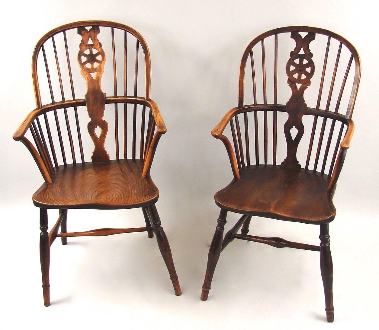 Matched Pair of English Wheelback Windsor Armchairs 1