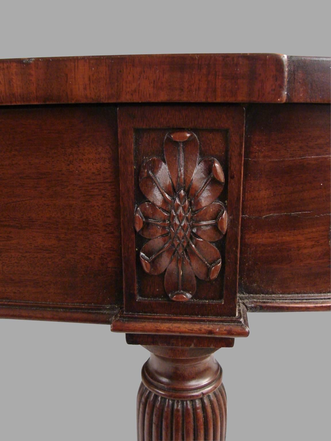 Small Scale George III Period Mahogany Server with Brass Gallery In Excellent Condition In San Francisco, CA