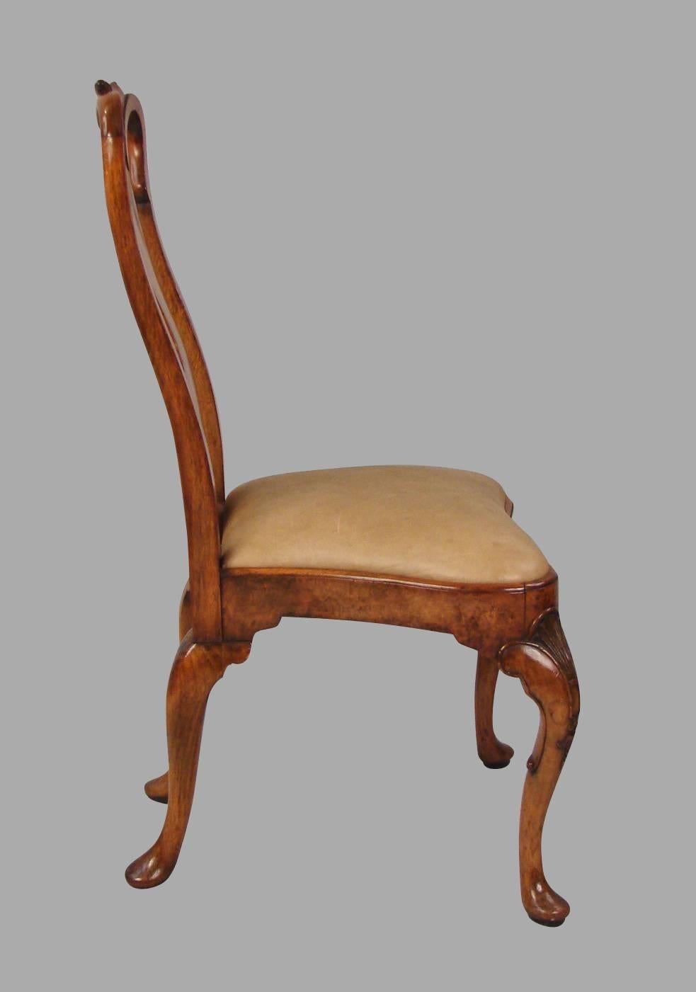 Set of 12 Georgian Style Walnut and Burled Walnut Dining Chairs 3