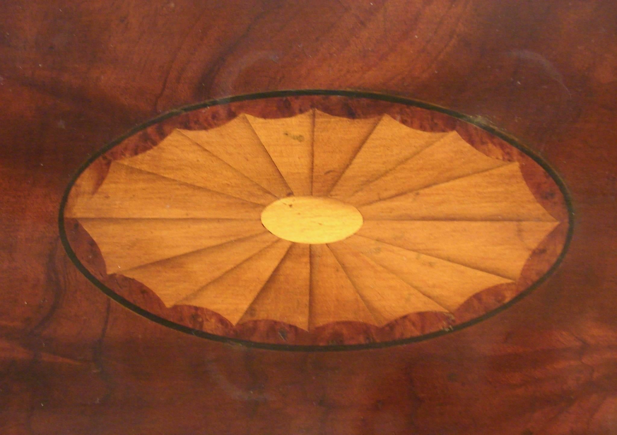 Figured Mahogany Satinwood Inlaid Elongated Oval Low Table In Excellent Condition In San Francisco, CA