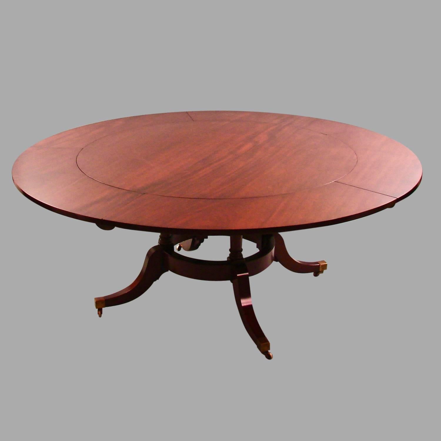 English Regency Style Mahogany Dining Table with Five Leaves