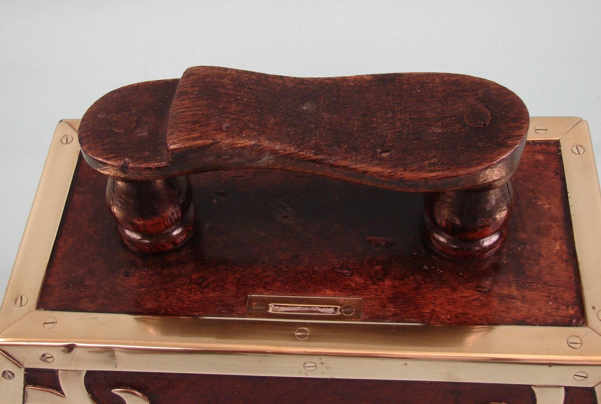 turkish shoe shine box