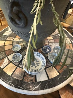 Italian Grand Tour marble specimen center table with cantilever base