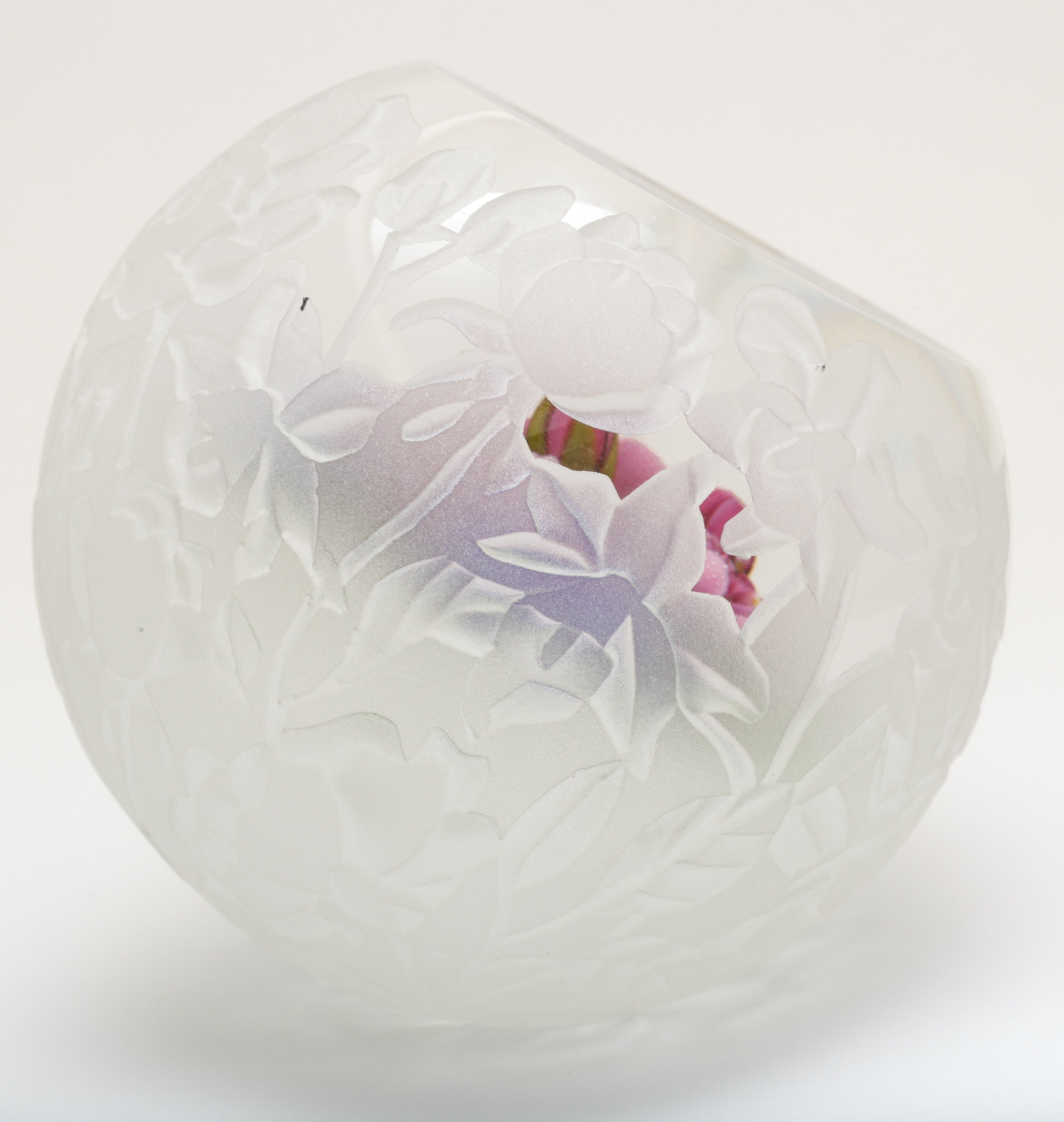 Beautiful Cathy Richardson Paperweight Sculpture In Excellent Condition For Sale In New York, NY