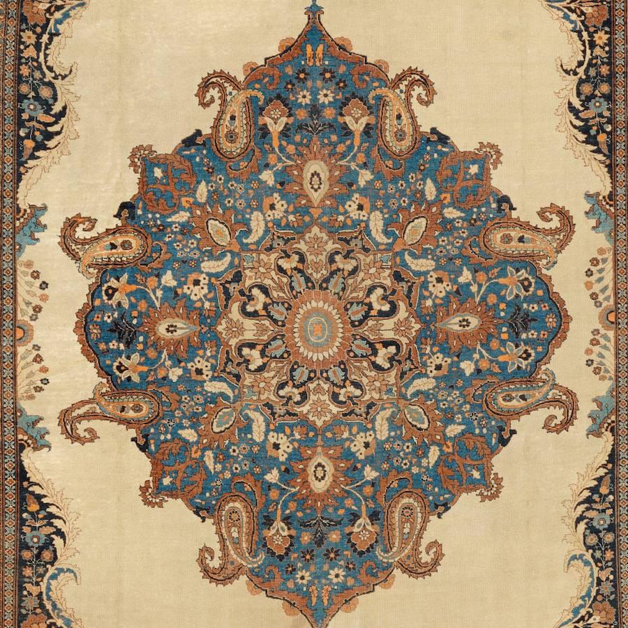 Late 19th Century Tan Tabriz Carpet with Rosettes and Paisleys In Good Condition For Sale In San Francisco, CA