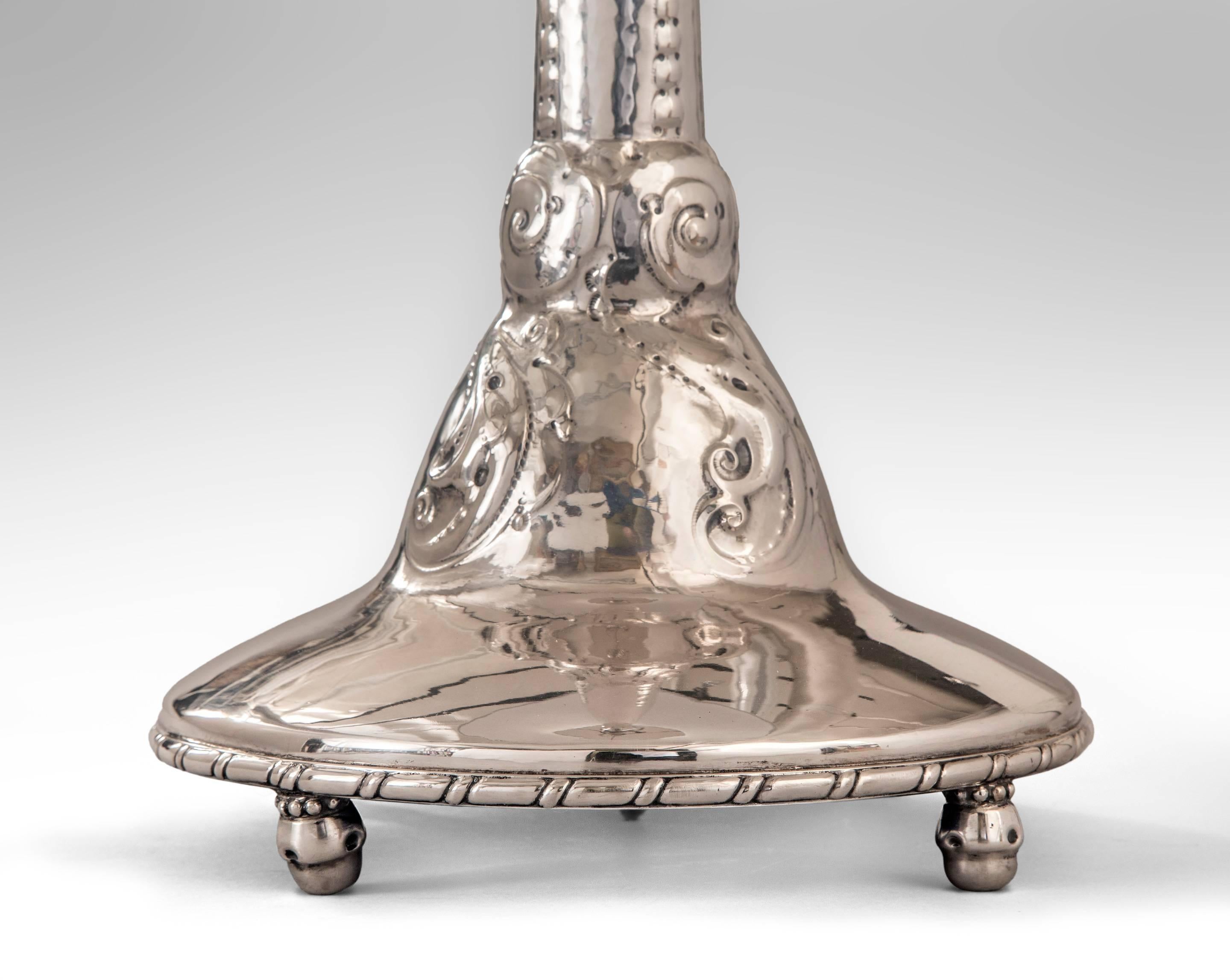 Karl Anderson, Swedish Grace Period Hammered Silver Table Lamp In Good Condition In New York, NY