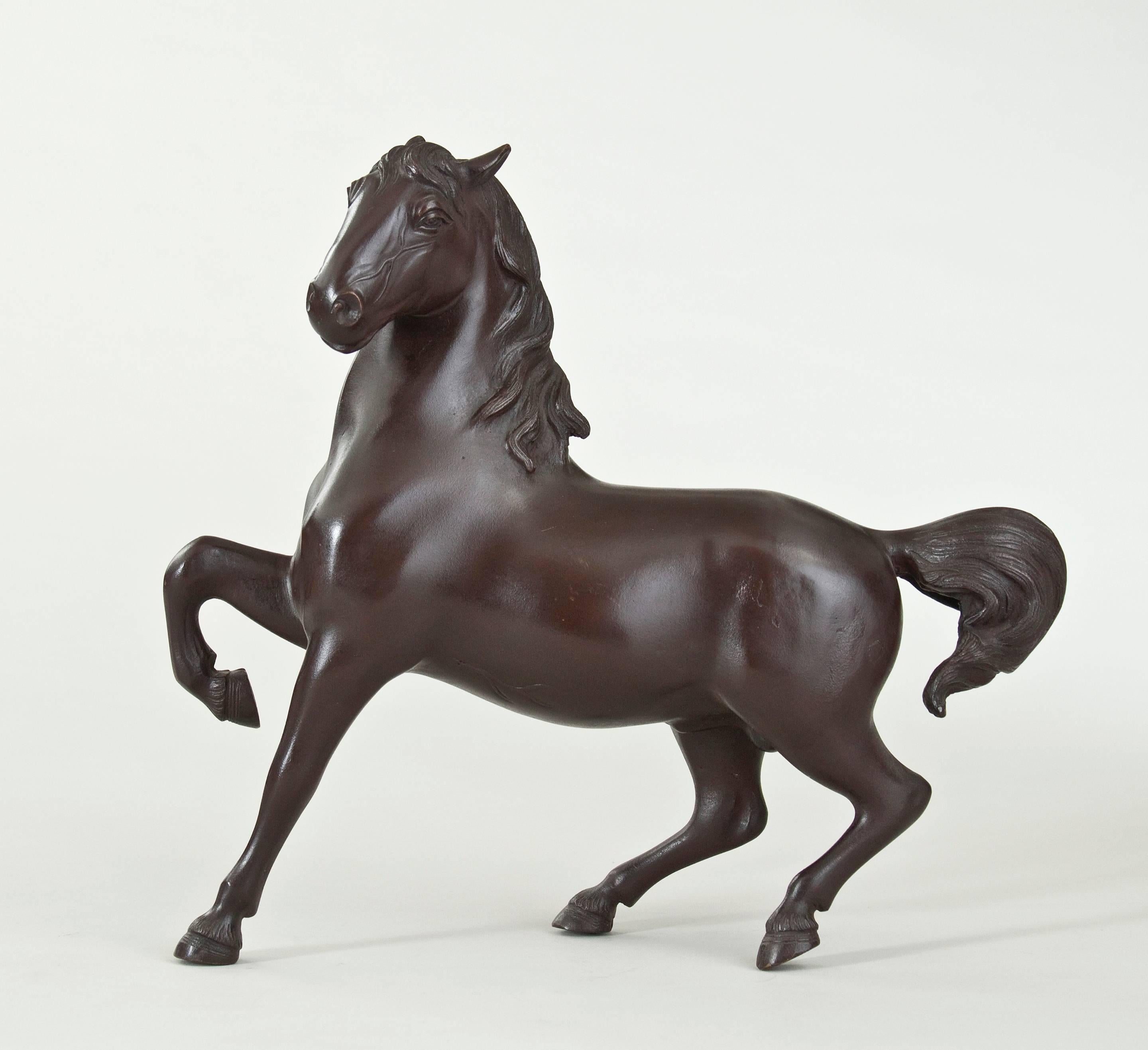 japanese horse statue